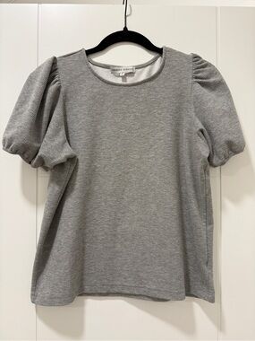 Rebecca Minkoff Light Gray Puff-Sleeve Ribbed Knit Top